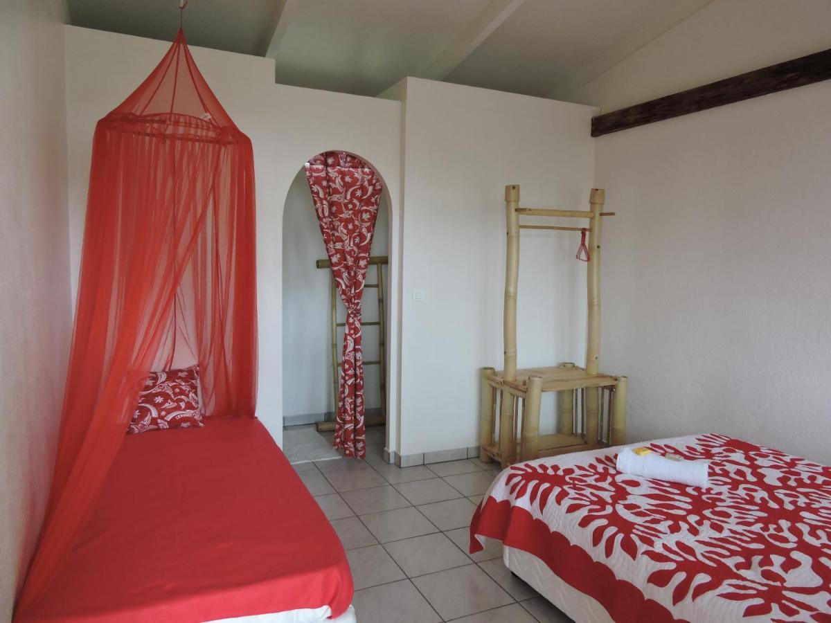 Pension Taitaa Tubuai Mataura Extérieur photo